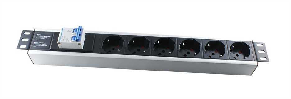 Multipresa 6 posti con interruttore generale per armadi rack, 6 ingressi 10A/16A Schuko, con attacco laterale