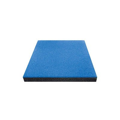 Playground dimensioni 50x50 mm; spessore 40 mm; peso 8,4 kg; colore blu (singola mattonella)